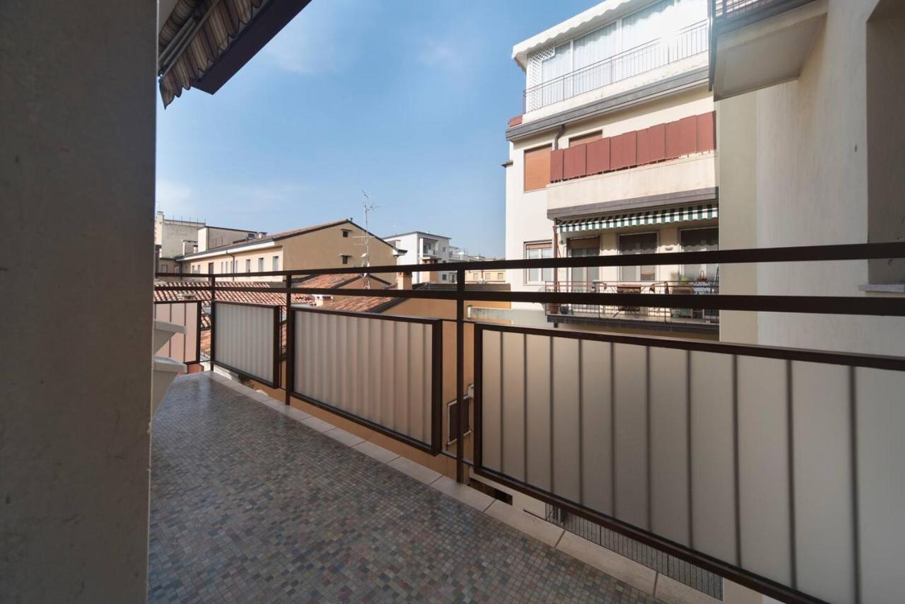Madonna Montecchi Luxury Suite In เวโรนา ภายนอก รูปภาพ
